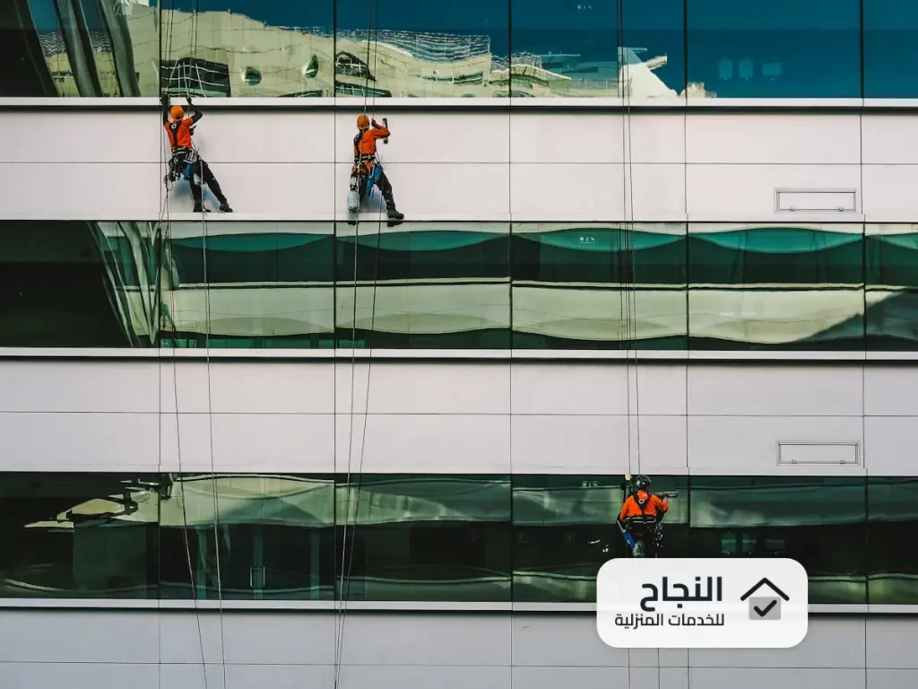 شركة تنظيف واجهات زجاج بالرياض 0502006070