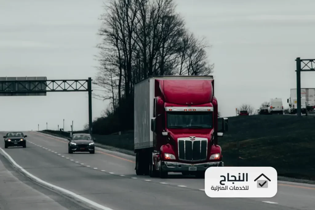 شركة نقل أثاث من الرياض للأردن